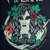 Camiseta Manojito de Claveles diseño Me la Pela